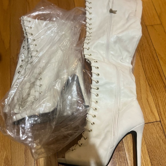 Dollhouse Shoes - Dollhouse Winter White Open-Toe Tall Lace Up Boots